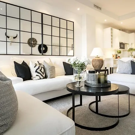 Cl- 1 Bedroom Walking Distance To Puerto Banus Marbella