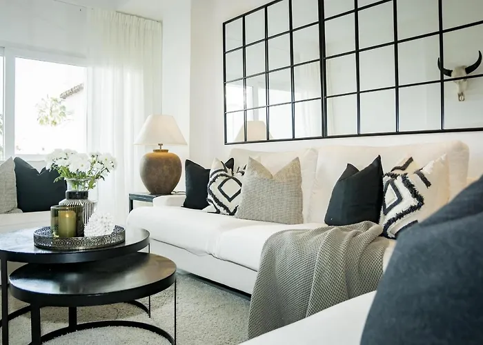 Cl- 1 Bedroom Walking Distance To Puerto Banus * Marbella