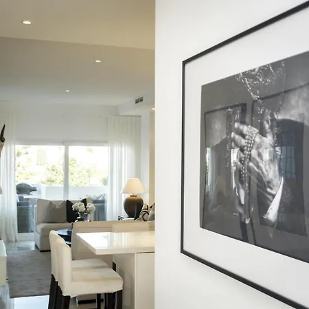 Cl- 1 Bedroom Walking Distance To Puerto Banus *